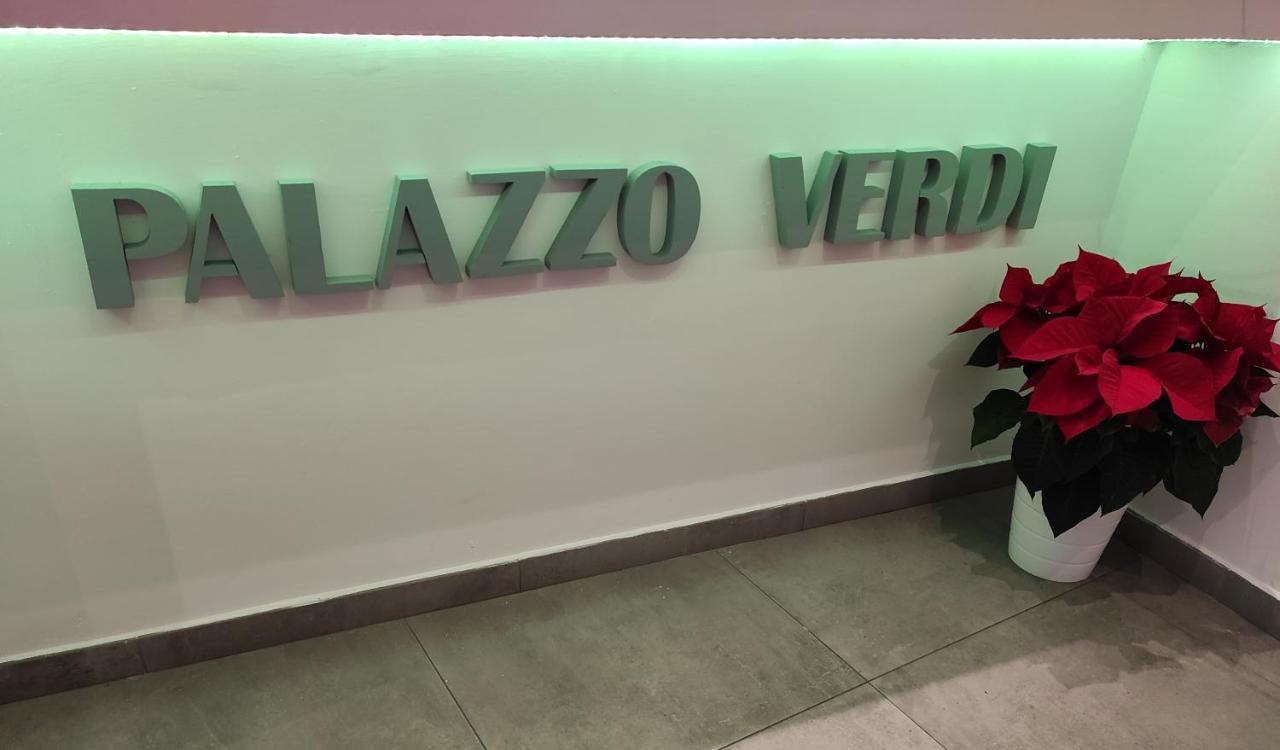 Palazzo Verdi Holiday Viterbo Exteriör bild