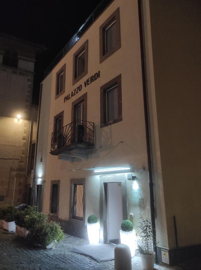 Palazzo Verdi Holiday Viterbo Exteriör bild